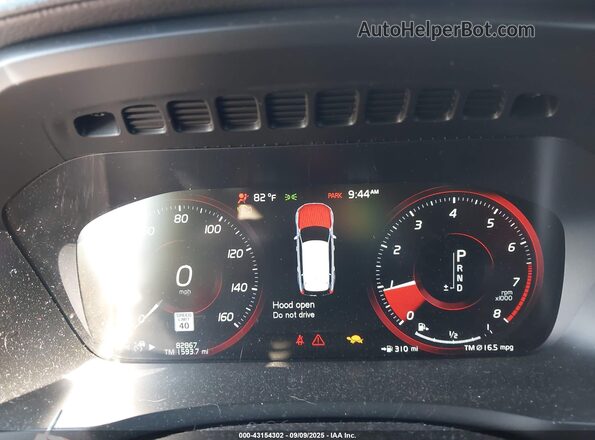 YV4A22PLXL1532409 2020 VOLVO XC90 White 