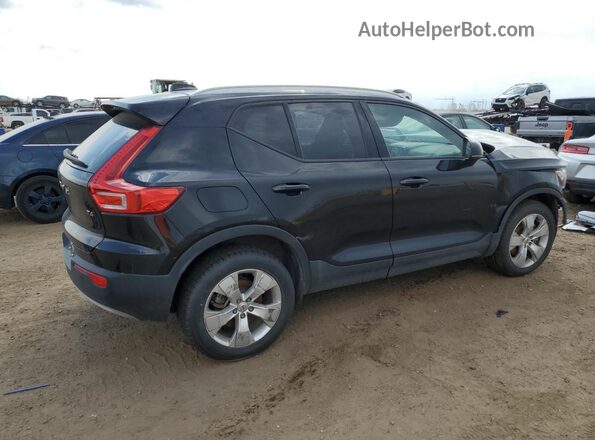 YV4AC2HK4N2780784 2022 VOLVO XC40 Black 