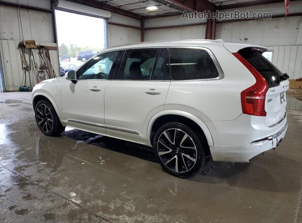 YV4BR00K8M1758598 2021 VOLVO XC90 White 