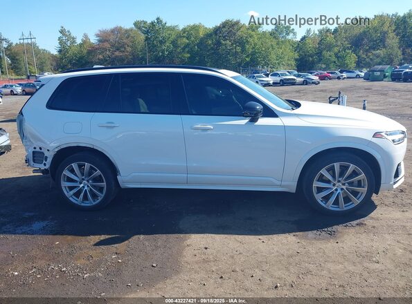 YV4BR0CM2M1750025 2021 VOLVO XC90 RECHARGE PLUG-IN HYBRID Белый Панорамный вид салона 360°