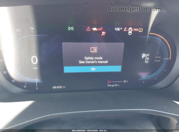 YV4ED3GM1P2033587 2023 VOLVO C40 RECHARGE PURE ELECTRIC White Вид задніх сидінь
