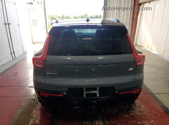 YV4ED3ULXPX037178 2023 VOLVO XC40 Gray 