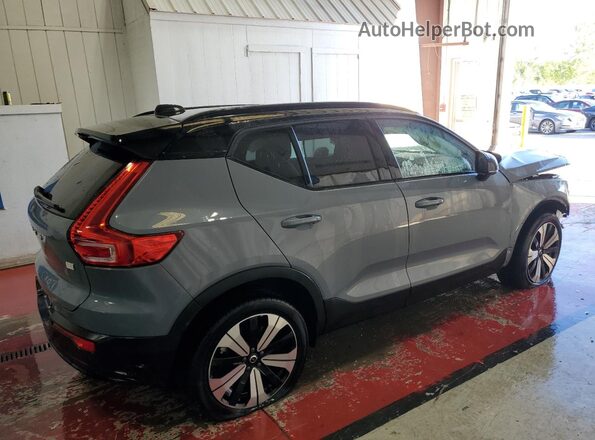 YV4ED3ULXPX037178 2023 VOLVO XC40 Gray 