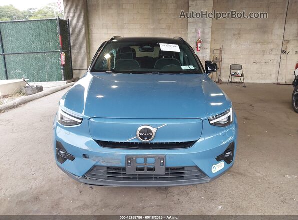 YV4ED3UM3P2089275 2023 VOLVO XC40 RECHARGE PURE ELECTRIC Blue უკანა სალონის ხედი