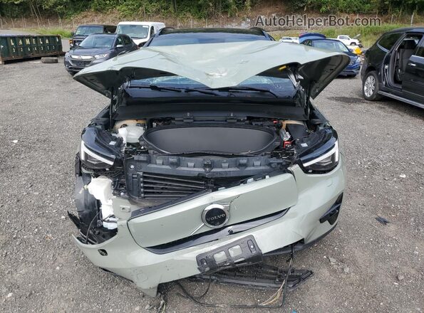 YV4ED3UM5P2038649 2023 VOLVO XC40 Green 