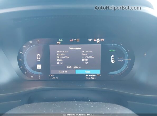 YV4ED3UMXP2967333 2023 VOLVO XC40 RECHARGE PURE ELECTRIC Gray Вид задніх сидінь