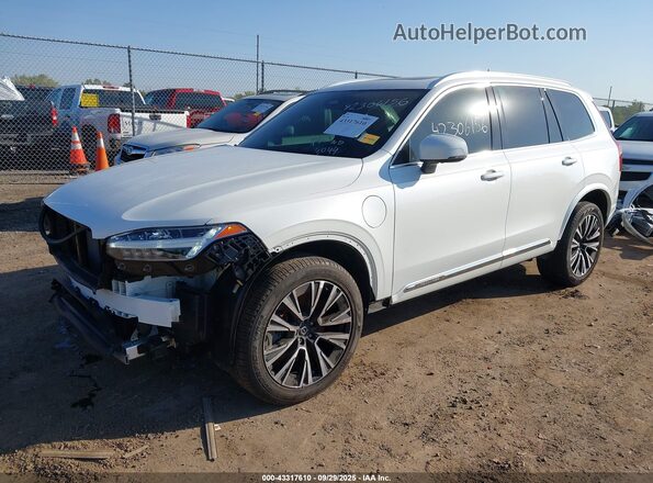 YV4H600N0P1982255 2023 VOLVO XC90 RECHARGE PLUG-IN HYBRID White Przód lewy