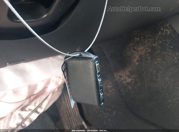 YV4H60DWXP1332433 2023 VOLVO XC60 RECHARGE PLUG-IN HYBRID Black Widok deski rozdzielczej