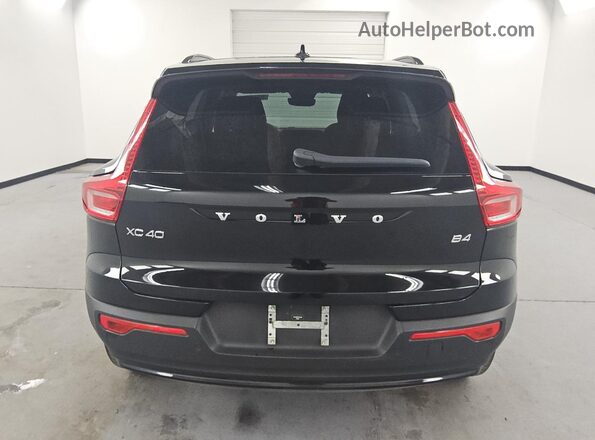 YV4K92HMXP2055584 2023 VOLVO XC40 Черный 