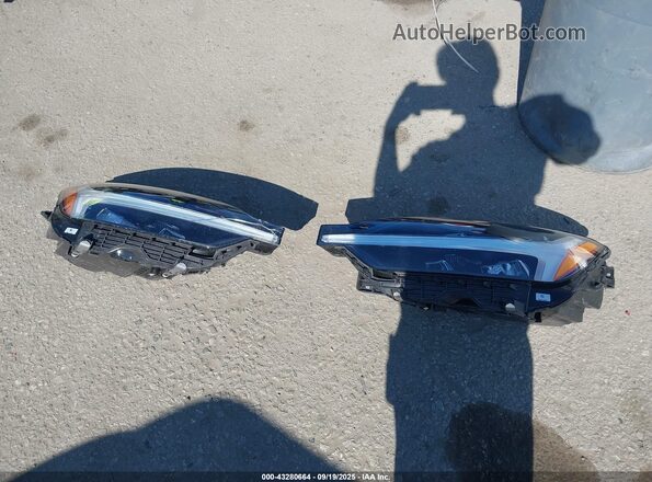 YV4L12DA9P1395144 2023 VOLVO XC60 Black Սարքավորումների վահանակի տեսք