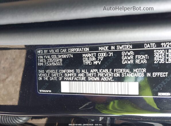 YV4L12DL5N1981774 2022 VOLVO XC60 Black Widok komory silnika