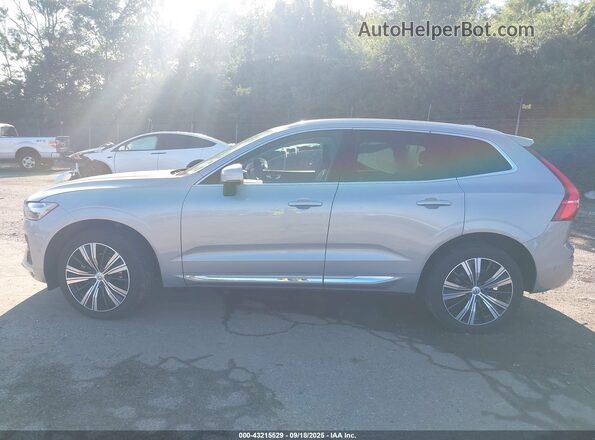 YV4L12RL3N1950838 2022 VOLVO XC60 Silver 