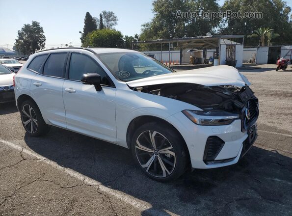 YV4L12RMXR1711687 2024 VOLVO XC60 White Delantero derecho