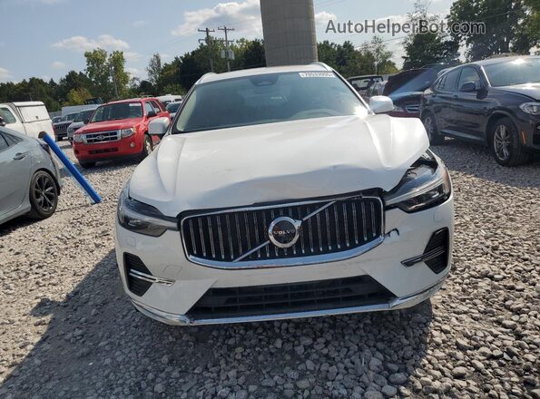 YV4L12RN3P1374737 2023 VOLVO XC60 White 