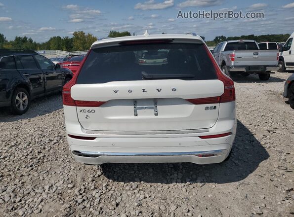 YV4L12RN3P1374737 2023 VOLVO XC60 White 