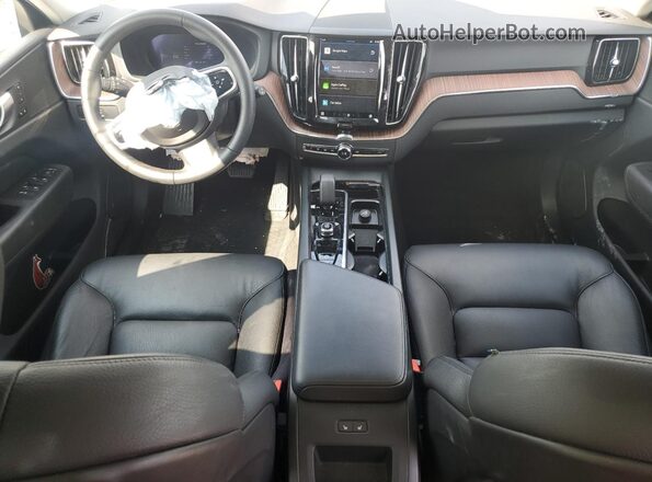 YV4L12RN3P1374737 2023 VOLVO XC60 White 