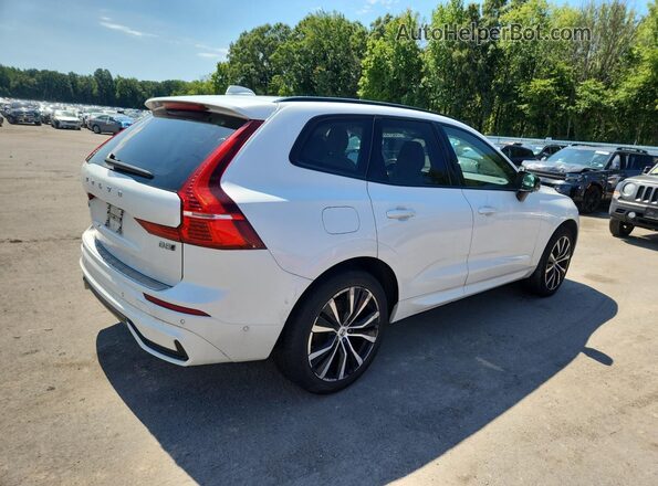 YV4L12RW0P1335189 2023 VOLVO XC60 White 