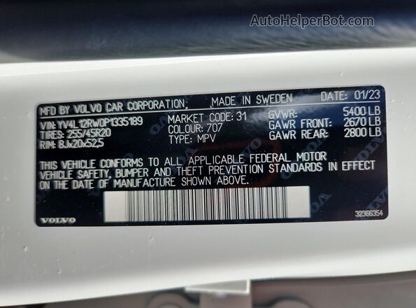YV4L12RW0P1335189 2023 VOLVO XC60 White 