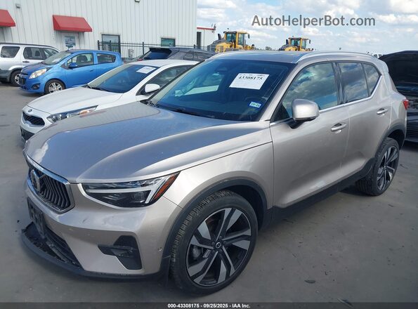 YV4L12UFXR2229918 2024 VOLVO XC40 Brown Առջևի ձախ երեք քառորդ տեսարան
