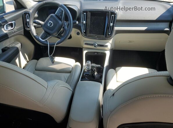 YV4L12UN5P2014287 2023 VOLVO XC40 Белый 