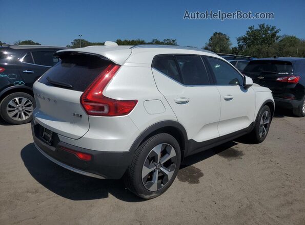 YV4L12UN5P2014287 2023 VOLVO XC40 Белый 