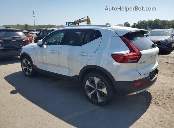 YV4L12UN5P2014287 2023 VOLVO XC40 Белый 