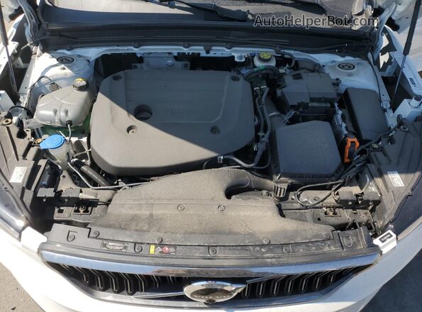 YV4L12UN5P2014287 2023 VOLVO XC40 Белый 