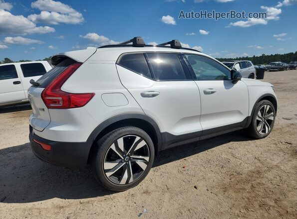YV4L12UW2P2049894 2023 VOLVO XC40 Белый 