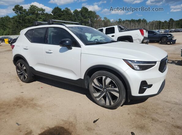 YV4L12UW2P2049894 2023 VOLVO XC40 Белый 