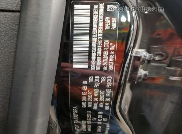 ZACNJBAB8LPL07006 2020 JEEP RENEGADE Black Widok komory silnika
