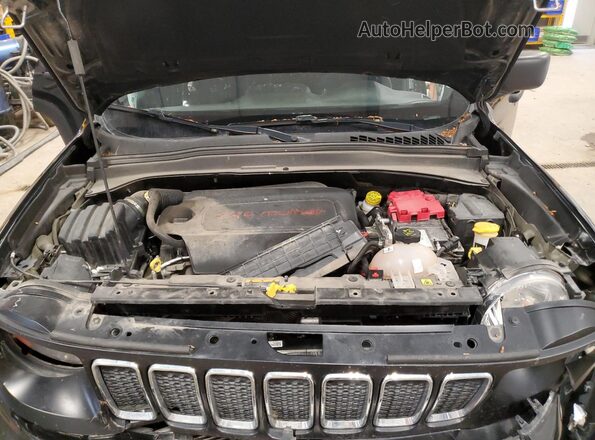 ZACNJBAB8LPL07006 2020 JEEP RENEGADE Black Widok wnętrza z tyłu
