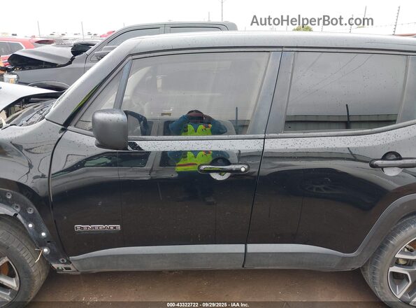 ZACNJCAB0MPM33240 2021 JEEP RENEGADE Черный 