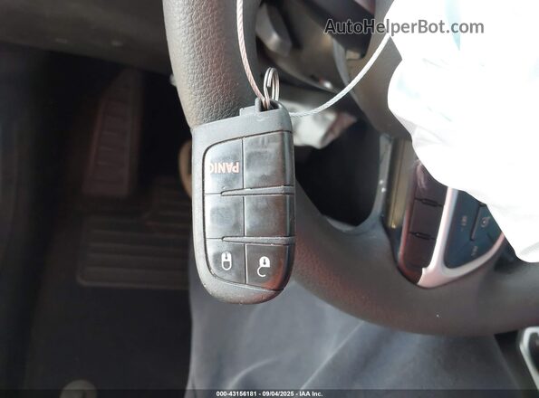 ZACNJCABXMPM19877 2021 JEEP RENEGADE White Widok deski rozdzielczej