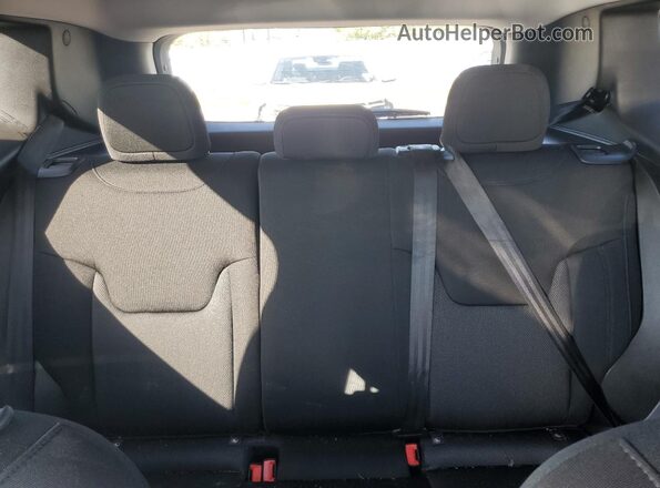 ZACNJDB19PPP62793 2023 JEEP RENEGADE White 