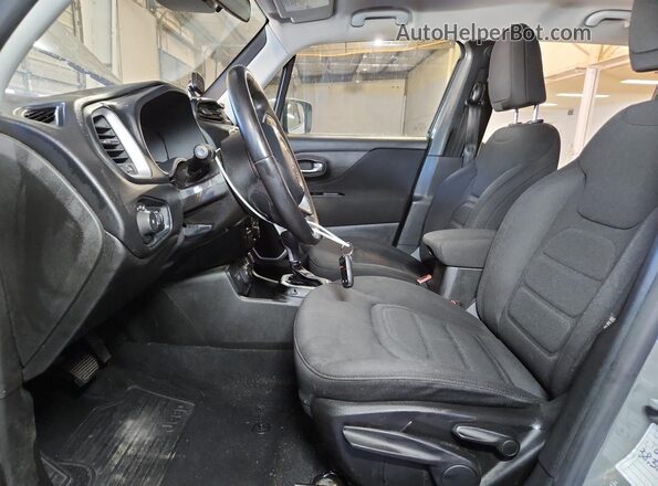 ZACNJDBB7MPM37144 2021 JEEP RENEGADE Gray 