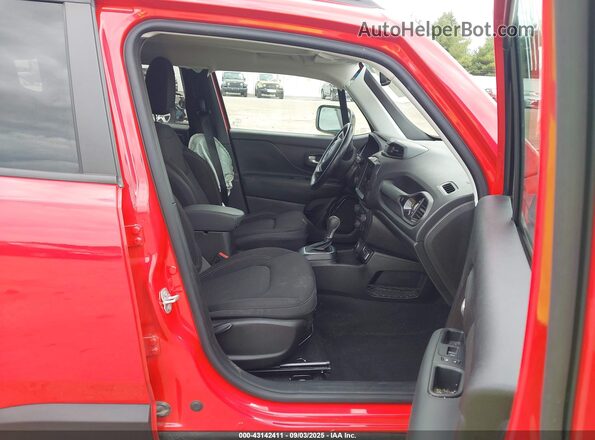 ZACNJDE10PPP10111 2023 JEEP RENEGADE Red Front interior view
