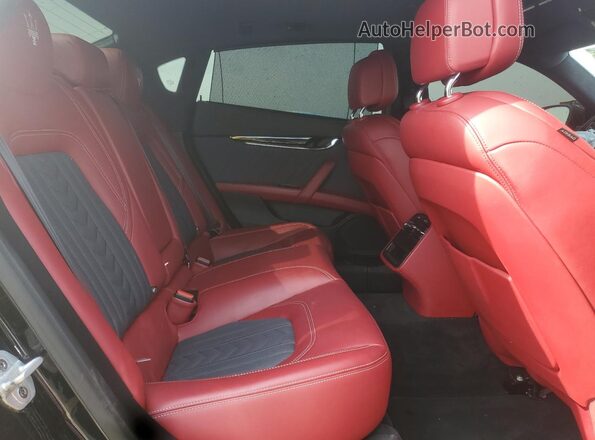 ZAM56RPL2H1197568 2017 MASERATI QUATTROPOR Black უკანა სავარძლების ხედი