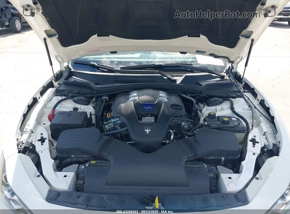 ZAM57YSA3J1296211 2018 MASERATI GHIBLI White Вид ззаду