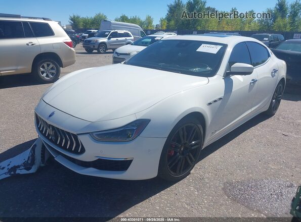 ZAM57YSL9K1312740 2019 MASERATI GHIBLI White 
