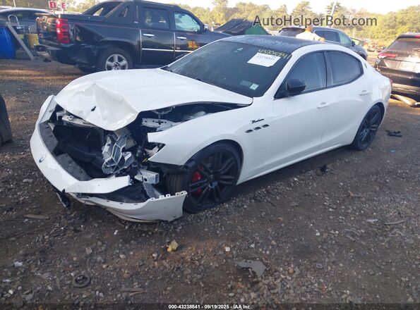 ZAM57YTM1NX398070 2022 MASERATI GHIBLI White Front left