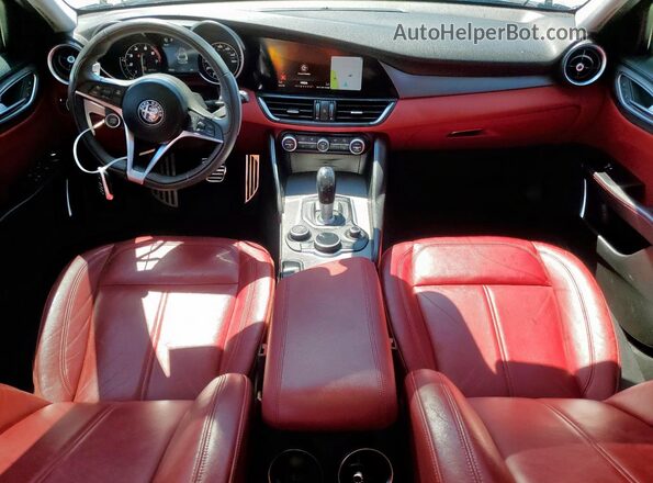 ZARFAEDNXH7551152 2017 ALFA ROMEO GIULIA Gray 