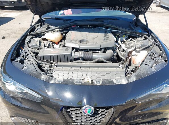 ZARFAMAN8L7639107 2020 ALFA ROMEO GIULIA Черный Вид сзади
