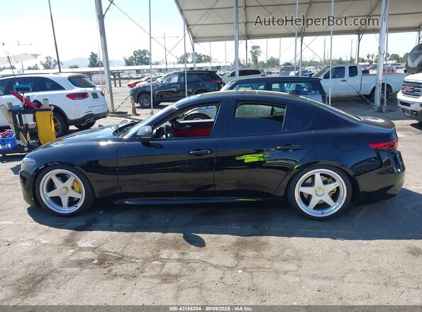 ZARFAMAN8L7639107 2020 ALFA ROMEO GIULIA Черный Панорамный вид салона 360°