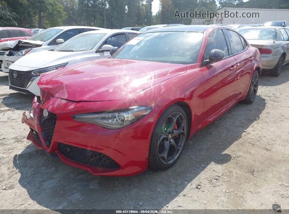ZARFAMBN9M7640105 2021 ALFA ROMEO GIULIA Red Передня ліва чверть