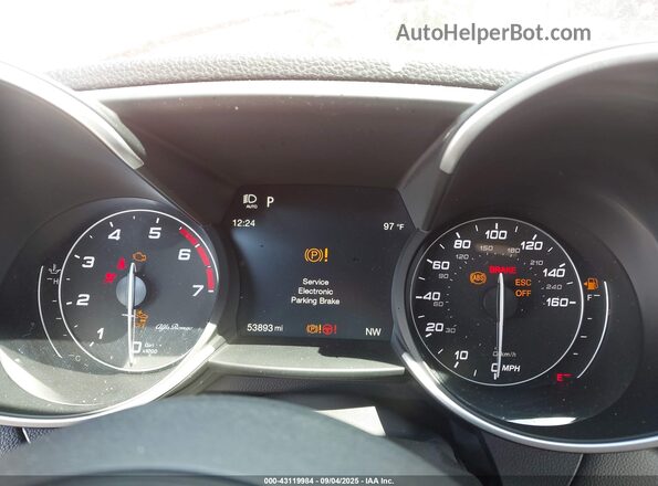 ZARFAMBN9M7640105 2021 ALFA ROMEO GIULIA Red Вид задніх сидінь