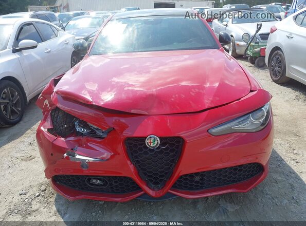 ZARFAMBN9M7640105 2021 ALFA ROMEO GIULIA Red Вид щитка приладів