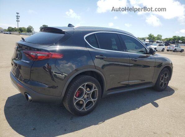 ZASFAKAN9J7B98154 2018 ALFA ROMEO STELVIO Black 