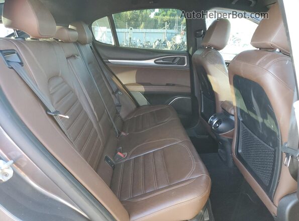 ZASFAKNN2J7C01955 2018 ALFA ROMEO STELVIO Серый 