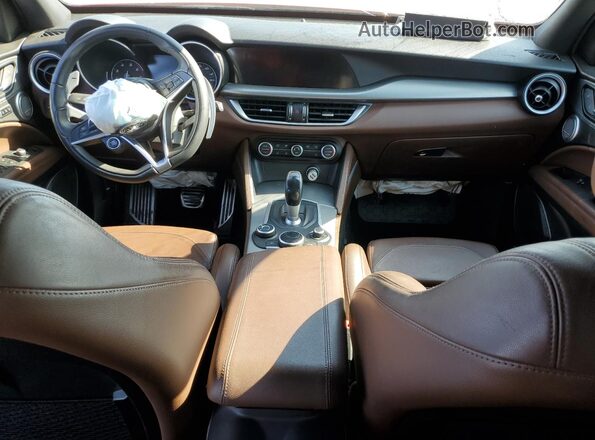 ZASFAKNN5J7B90501 2018 ALFA ROMEO STELVIO Красный 