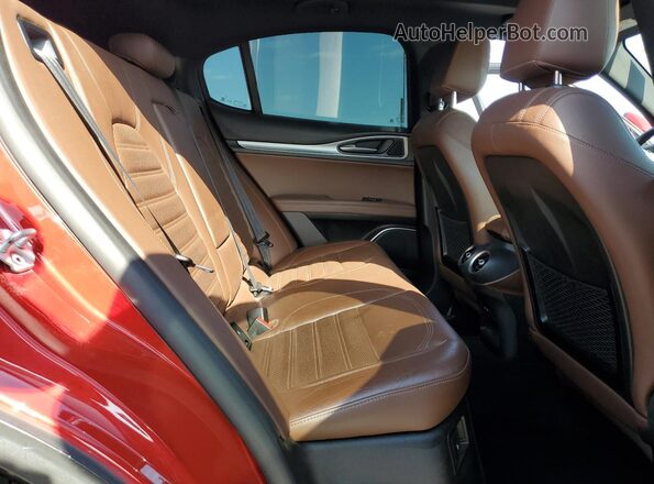 ZASFAKNN5J7B90501 2018 ALFA ROMEO STELVIO Красный 